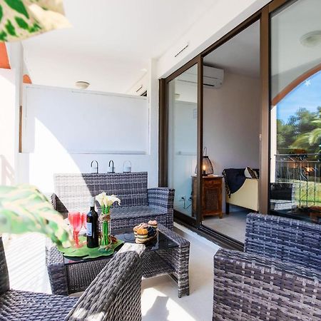 L'Ange Gardien Ap4269 By Riviera Holiday Homes Villefranche-sur-Mer Eksteriør billede